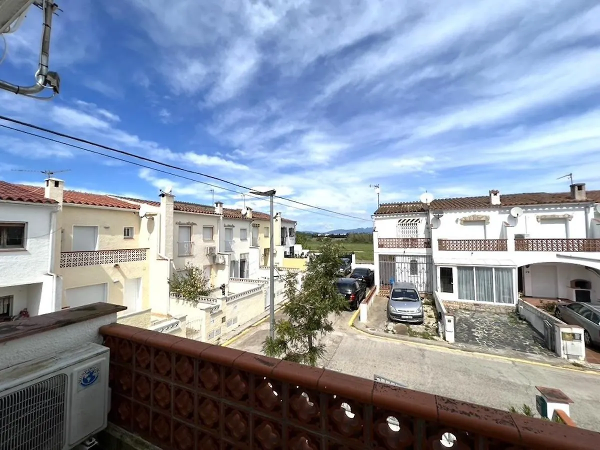 Byblos 69A - Casa Con Piscina Comunitaria Empuriabrava Spanien